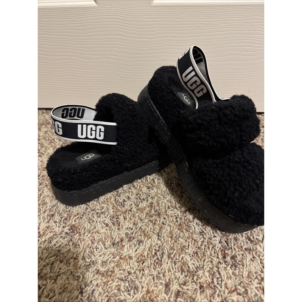 UGG Oh Fluffita Slipper 1120876 Black Sheepskin Women's Size 6